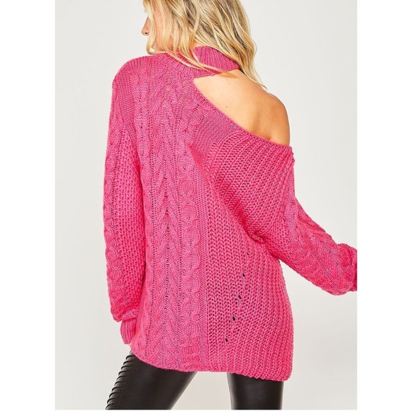 Ivory Cold Shoulder Choker Neck Cable Knit Sweater - Picture 6 of 6